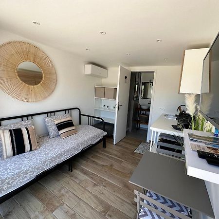 Studio Collobrieres Vue Sur Village Exterior foto